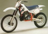 1990 KTM 500 MX photo